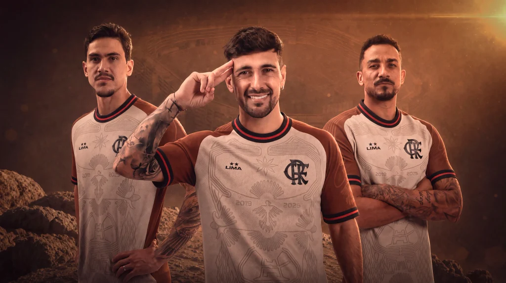 Camisa Urubu de LIma